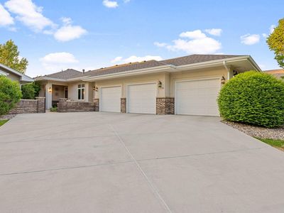 5834 Watson Dr