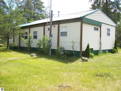 104 Mosher Dr