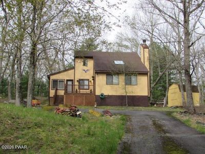 Property at 328 Maple Ridge Dr, Lords Valley, PA