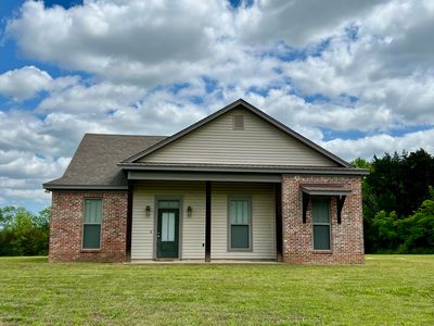 418 W Plymouth Rd