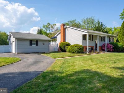 3542 Loch Haven Dr