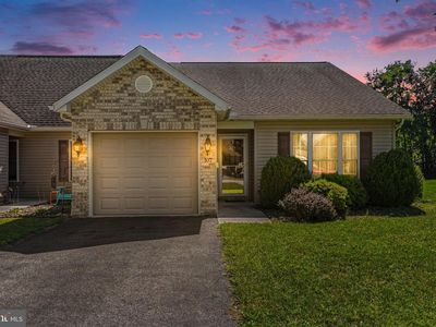 107 Touchstone Dr