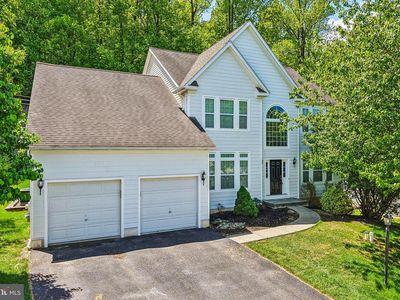 Property at 2929 Avebury Stone Cir, Downingtown, PA