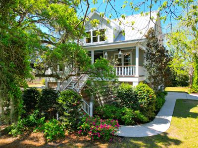 29 Morrison Ave