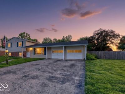 725 Twyckingham Ln