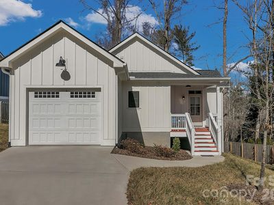 40 Rangeley Dr
