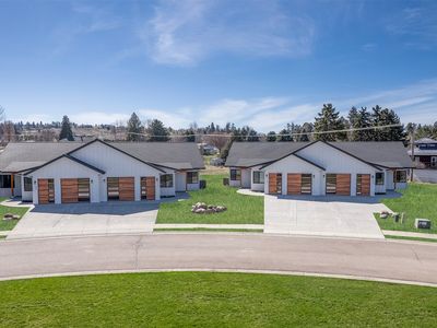 111 Gwenda Ln Unit B