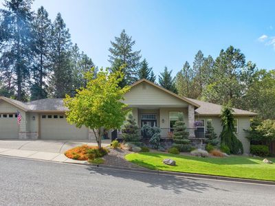 2212 SE Linden Ln