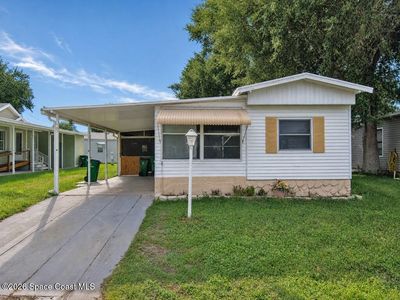 703 Lark Dr