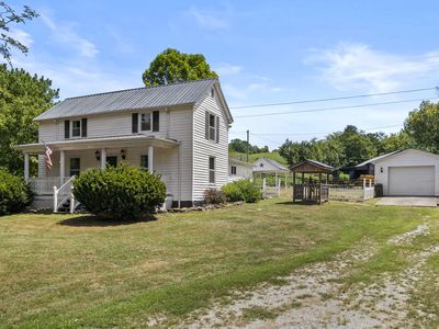 1875 White Oak Rd