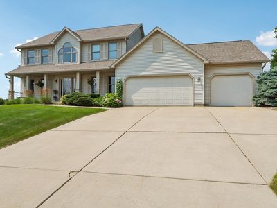 8437 Ellington Way