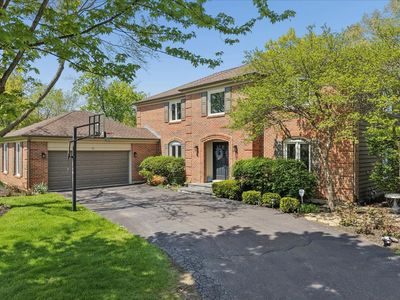 4 Exmoor Ln