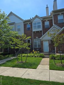 1655 Campau Farms Cir #25