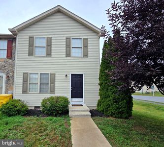 8 Jonathan Ct