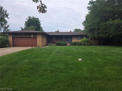 24565 Sittingbourne Ln