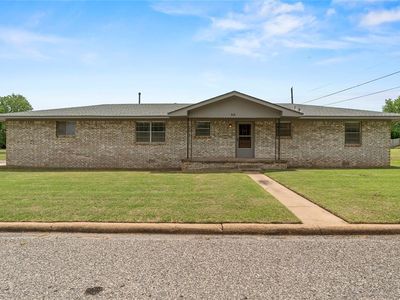 808 Mimosa Dr