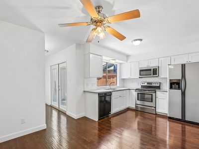 4202 Hudson Bend Rd APT B