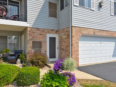 1117 North Sunnyslope DRIVE #202