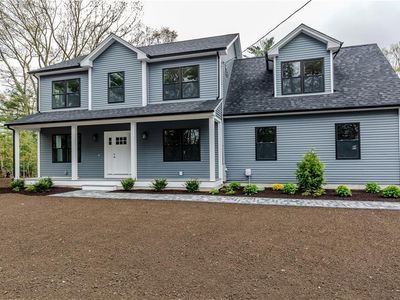 70 Cedar Swamp Rd