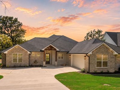 566 Clubhouse Dr