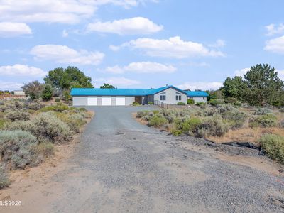 2493 E Valley Rd