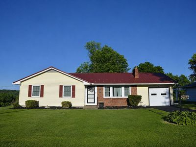 208 Gehron Pkwy