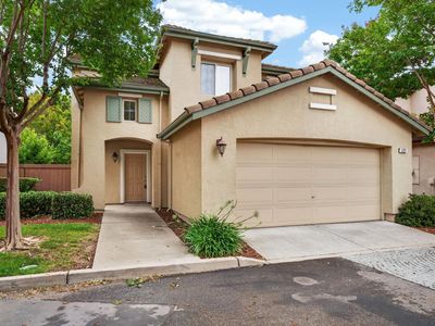 121 Anjou Cir
