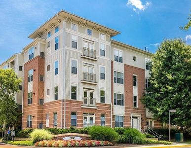 2791 Centerboro Dr APT 182