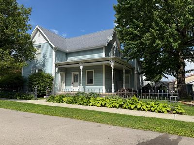 10043 Front St