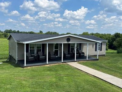 400 Lawrence Ln