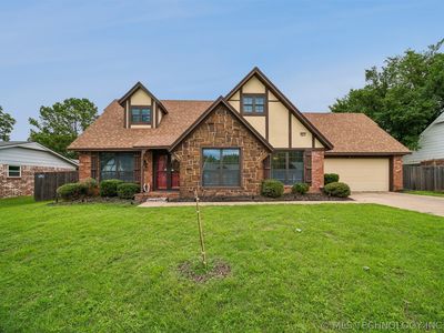 Property at 1011 N Forest Pl, Jenks, OK