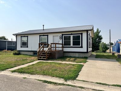 Property at 239 W Jackson Ave, Chester, MT