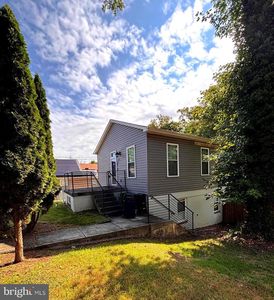 1216 Nova Ave