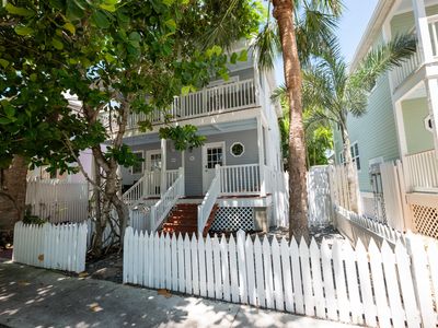 141 Golf Club Dr