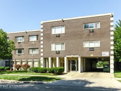 Property at 914 N Austin Blvd APT B4, Oak Park, IL