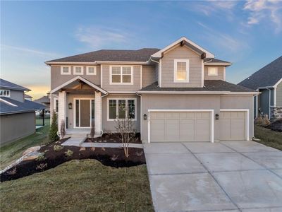 8017 Round Prairie St