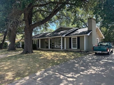 1013 Austin St