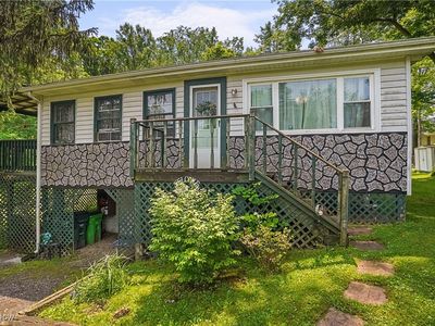 1440 Meadowbrook Blvd