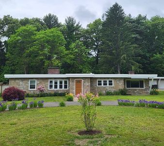 100 Valley View Dr