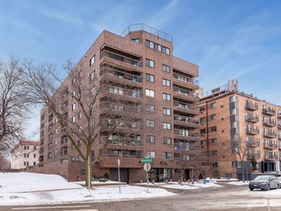 2885 Knox Ave S APT 404