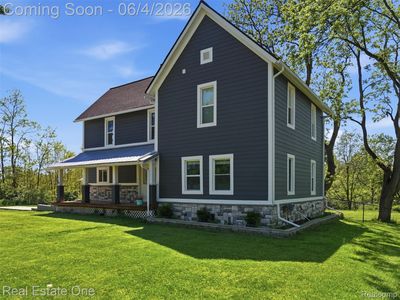 879 N Hacker Rd