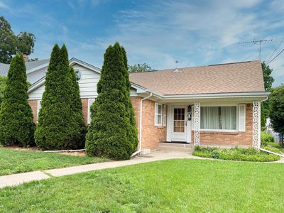 321 N London Ave