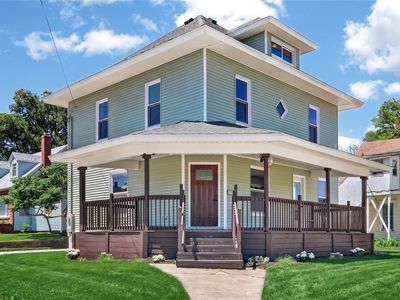 118 S 3rd Ave E