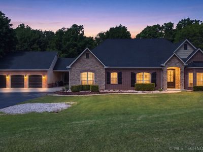 24612 S Wells Ranch Rd