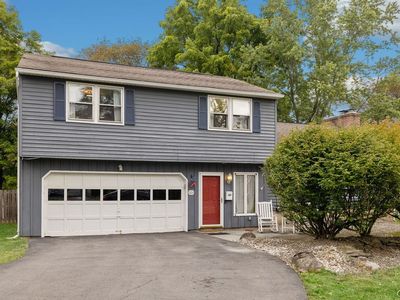 103 W Franklin St
