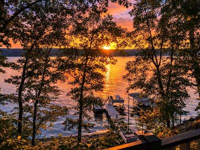 4945 Sunset Shrs