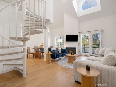 13220 Valleyheart Dr Unit 305