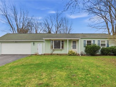 200 Mystic Ln