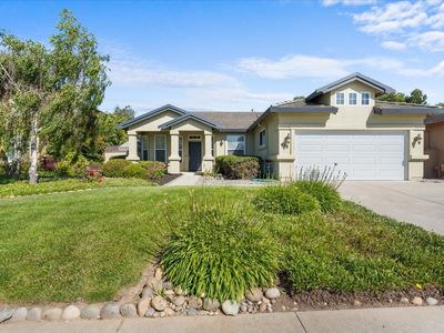 478 Churchill Way