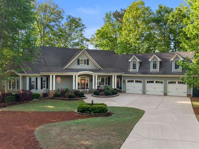 1020 Peachtree Ct